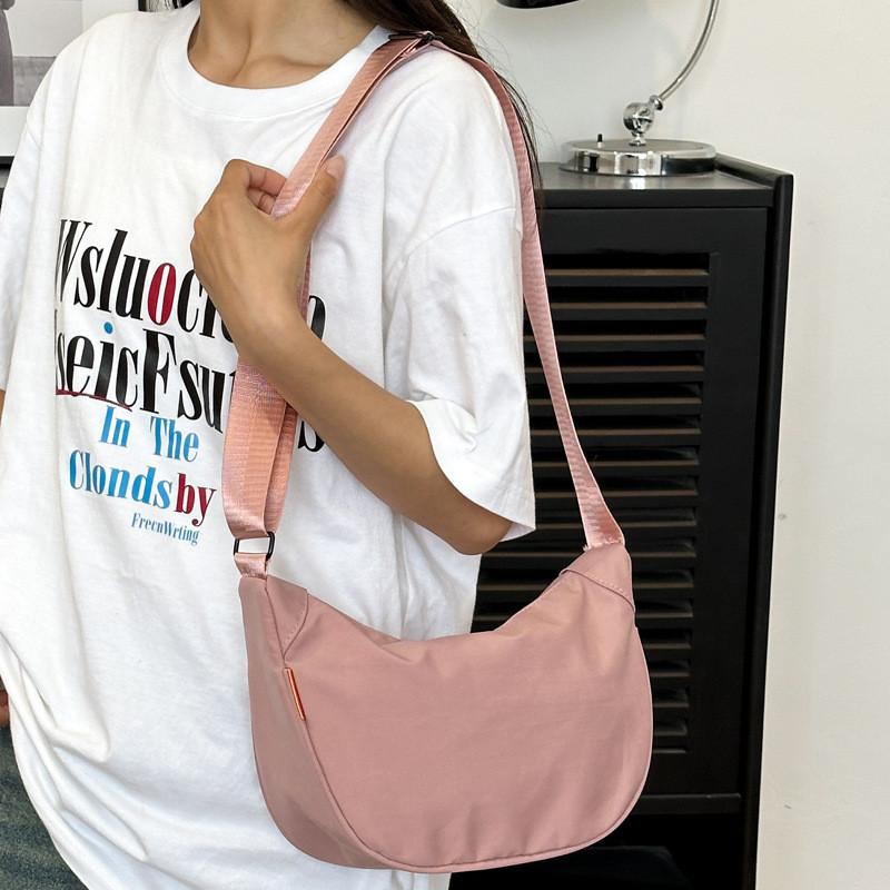 Stylish High Quality Luxurious Large Capacity Solid Color Shoulder Bag For Everyday Use