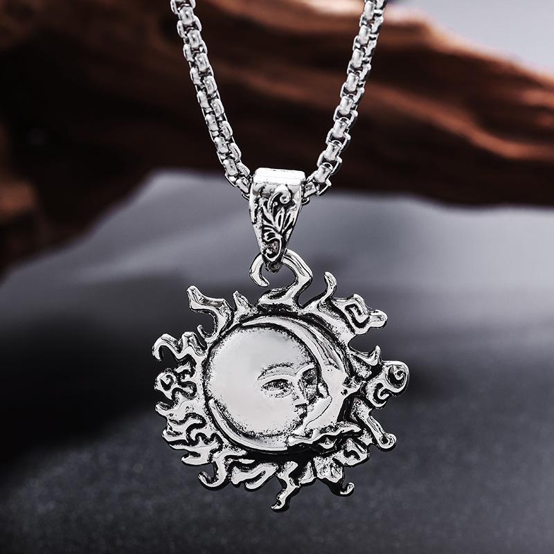 Sun and Moon Embrace Retro Trendy Jewelry Pendant Necklace