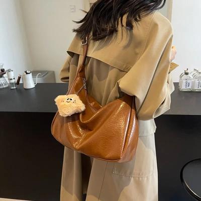 Casual Soft Material  Retro Large Capacity Bag Autumn New Classic Atmospheric Exquisite All-match Women's Bag