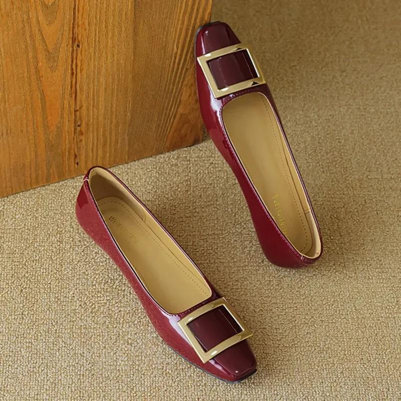 2024 New Women 2cm Low Heels Wedding Shoes Female Fashion Metal Square Buckle Shoes Lady Patent Leather Barefoot Goddess Pumps