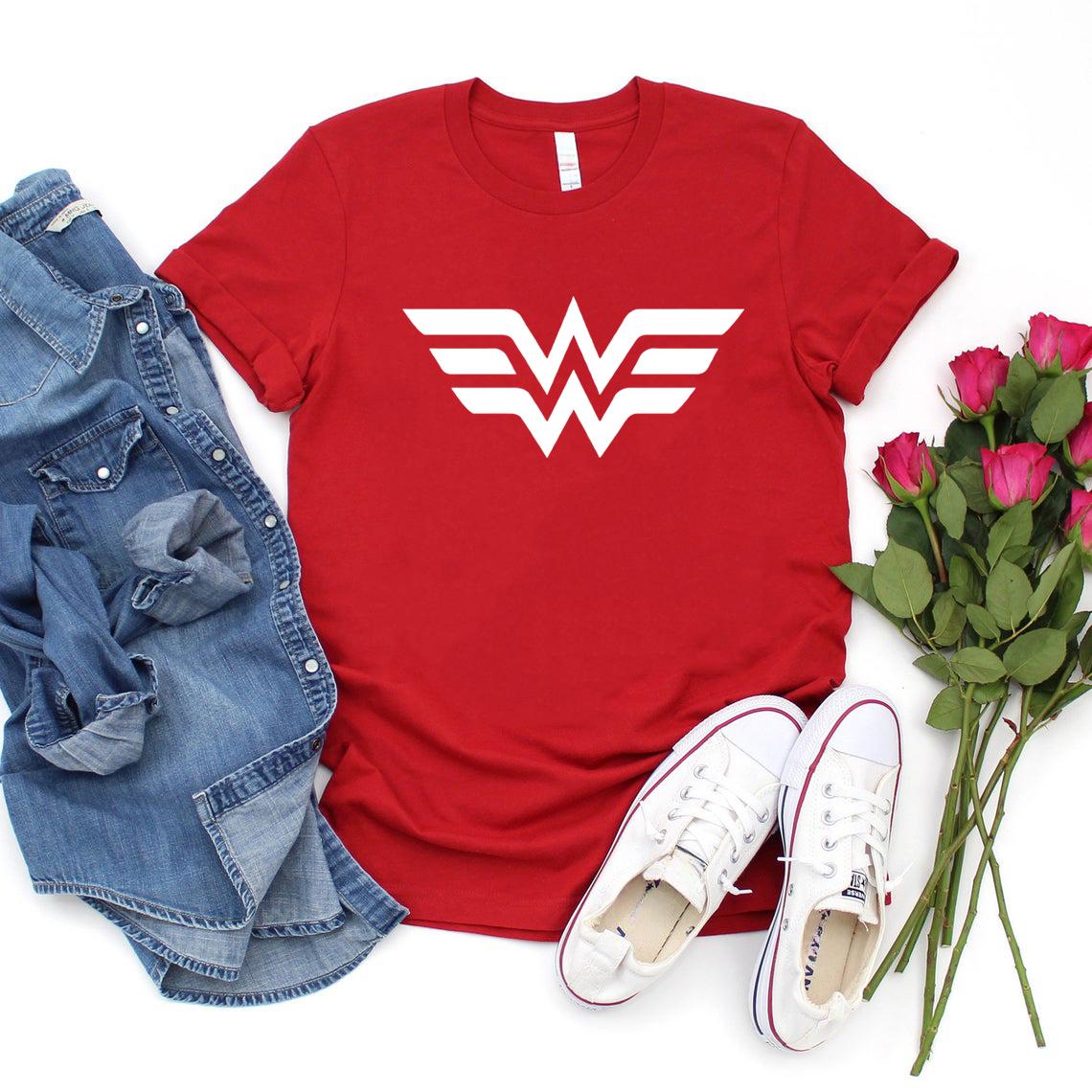 

Wonder Female T-Shirt Women Warrior T-Shirts Superhero Tee Women Power Shirts Mothers Day Gifts Повсякденні футболки Топи M червоний