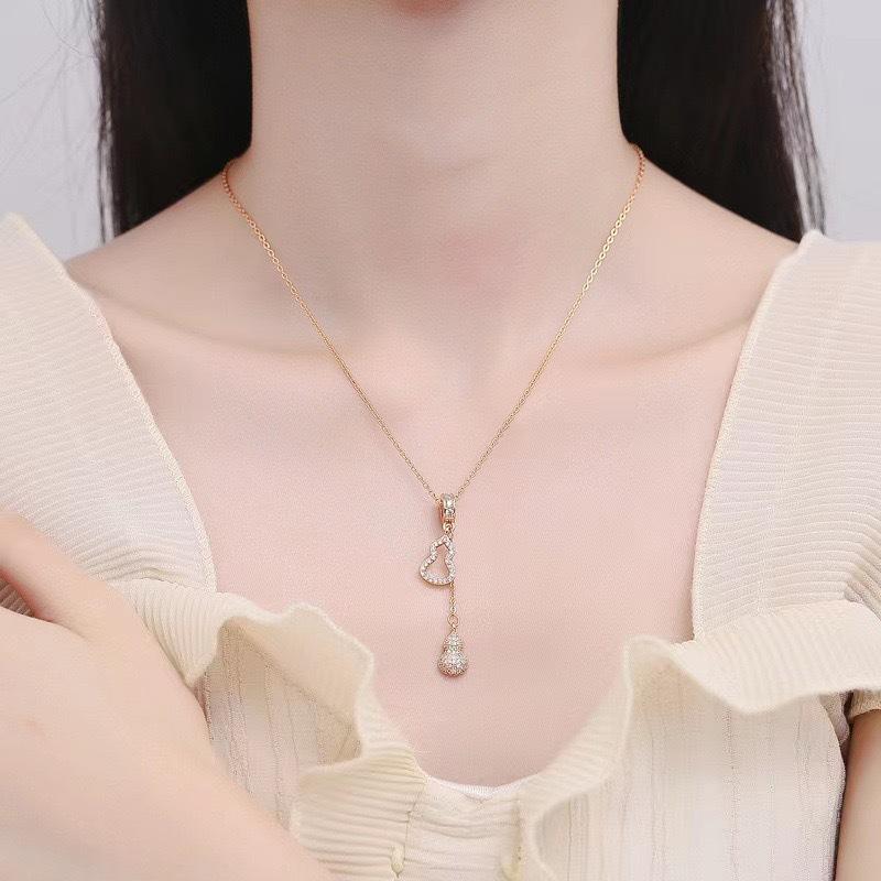 Collier Gourde Mode Pendentif Fulu Niche Sens du Design Tendance Luxe Léger Chaîne Clavicule
