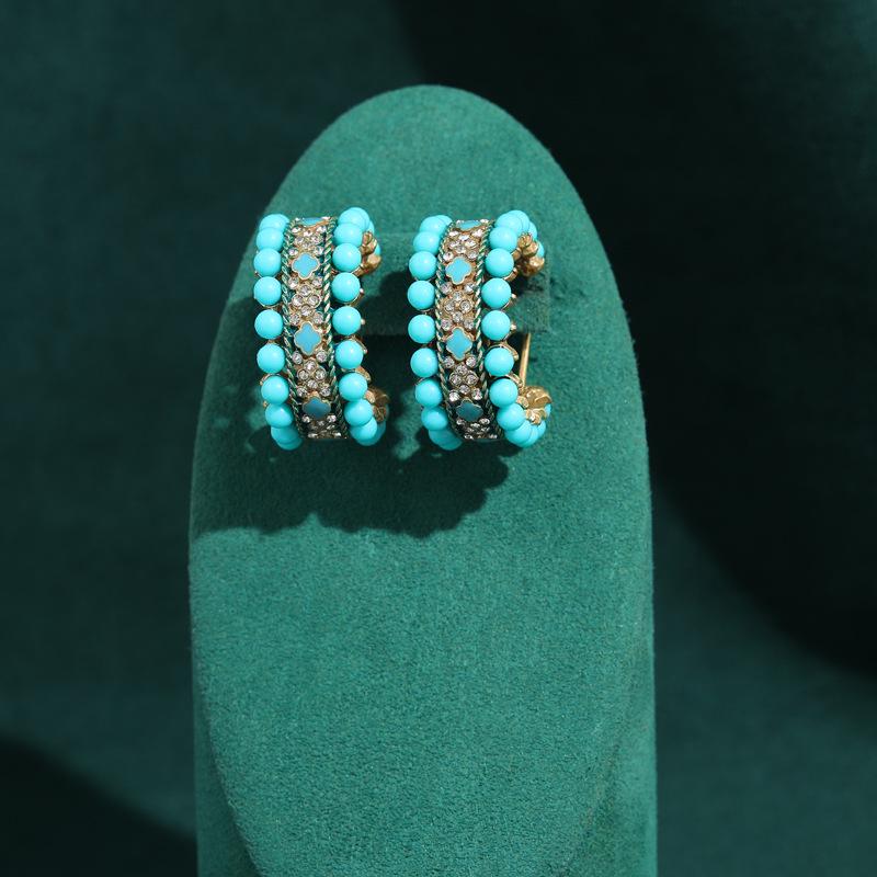 Yong Nuo Vintage Retro Jewelry: High-End, Colorfast Antique Earrings