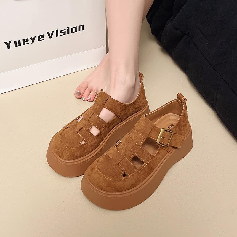 Leather platform women's summer new fashion retro casual bag head hollow woven pig cage sandals