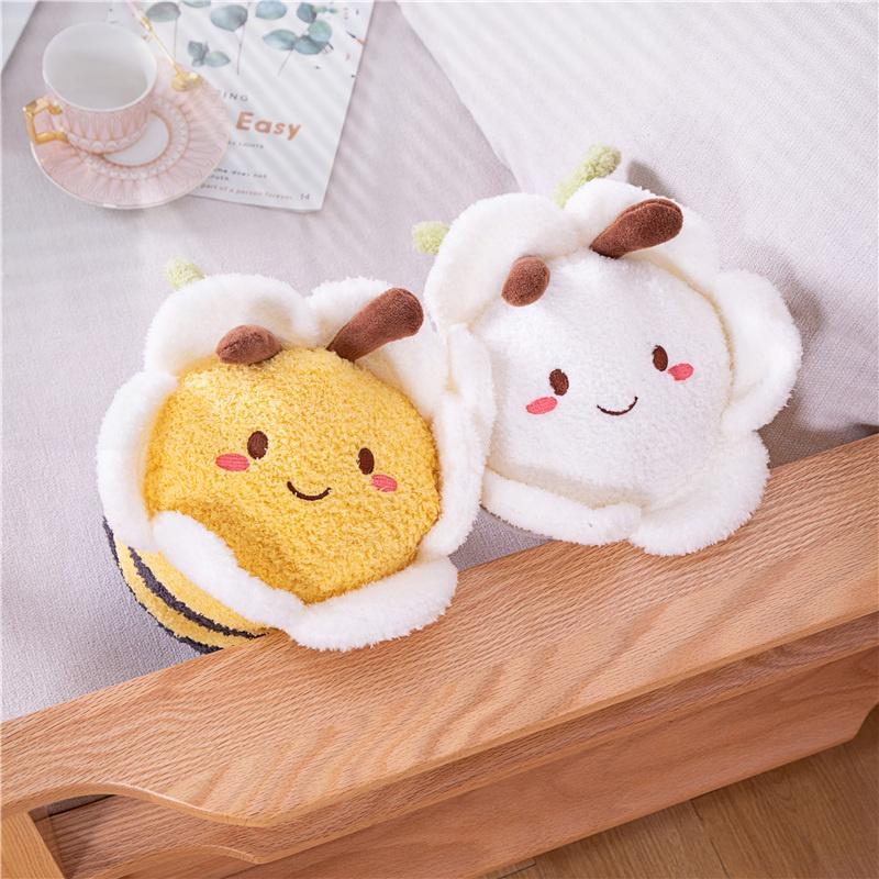 Cute Cartoon Bumblebee Plush Toy Stuffed Animal Doll For Wholesale