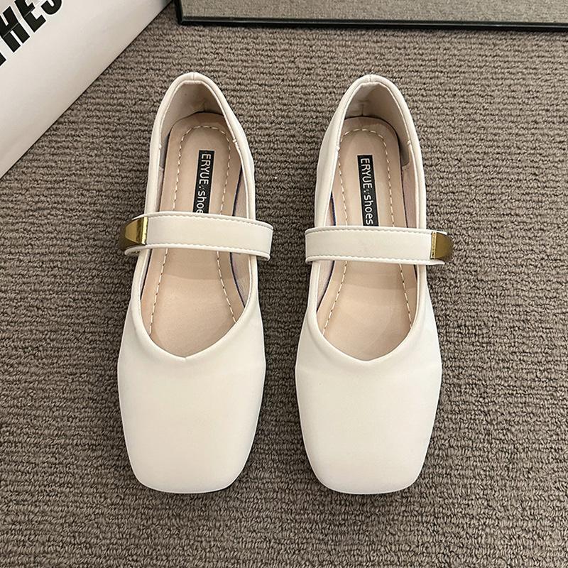 Black Square Head French Retro Xiaoxiang Flat-bottomed Mary Jane Shoes Women's Spring and Autumn New Light Mouth with Skirt Single Shoes