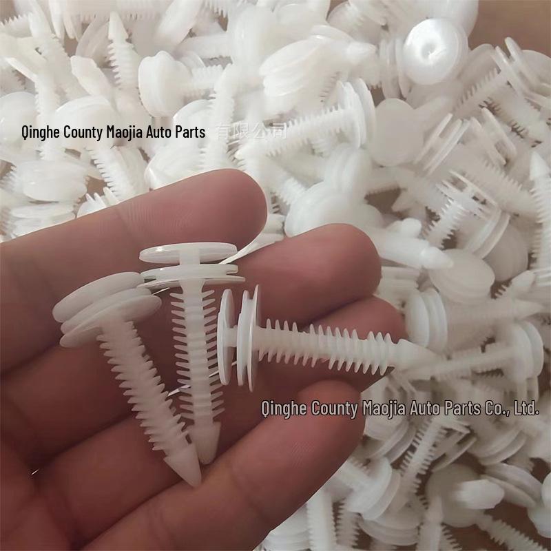 Buick Long Door Panel Plastic Buckle Clips in Stock