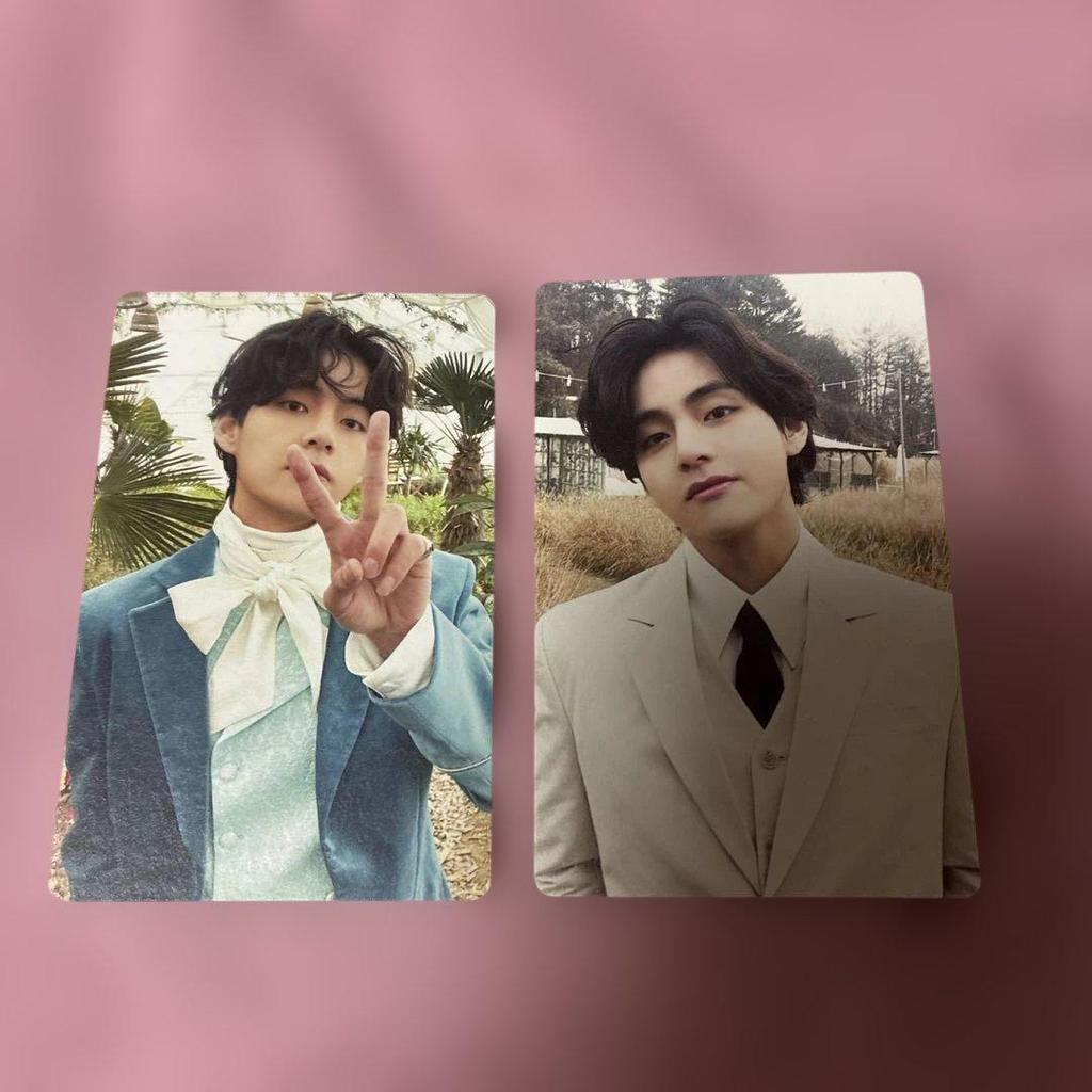 [USED] BTS Me Myself V V Photobook No Missing Items