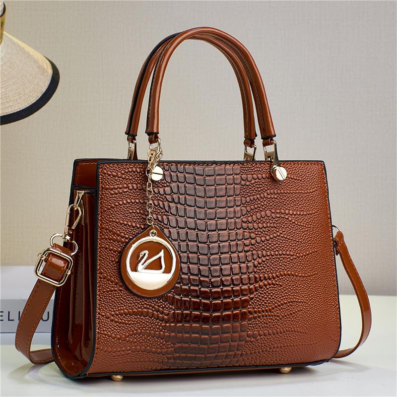 Women s Fashion Trendy Luxury Large Capacity Shoulder Crossbody Handbag