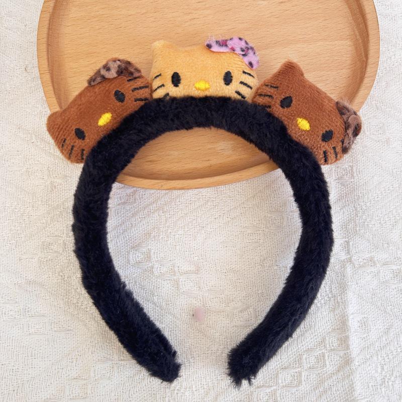 Cartoon Plush Headband: Cute Hair Accessory for Women & Kids, Perfect for Face Washing