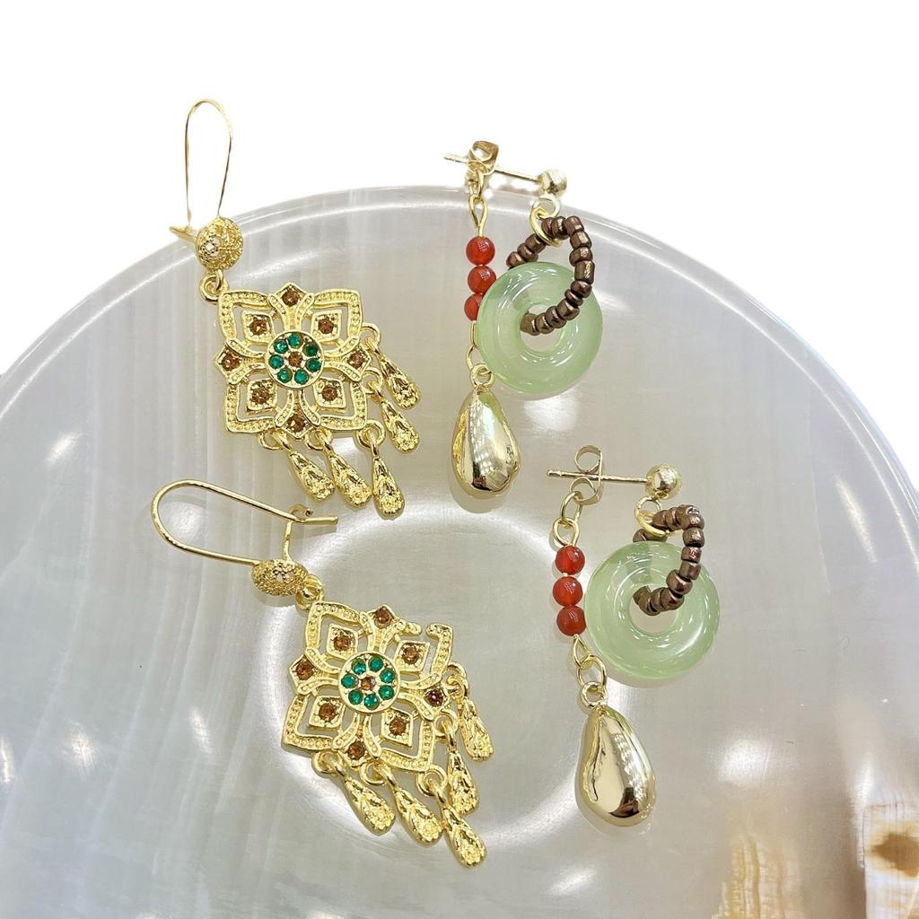 Ethnic Style Retro Gold Diamond Tassel Earrings - Exquisite High-End Luxury for New Year Good Luck