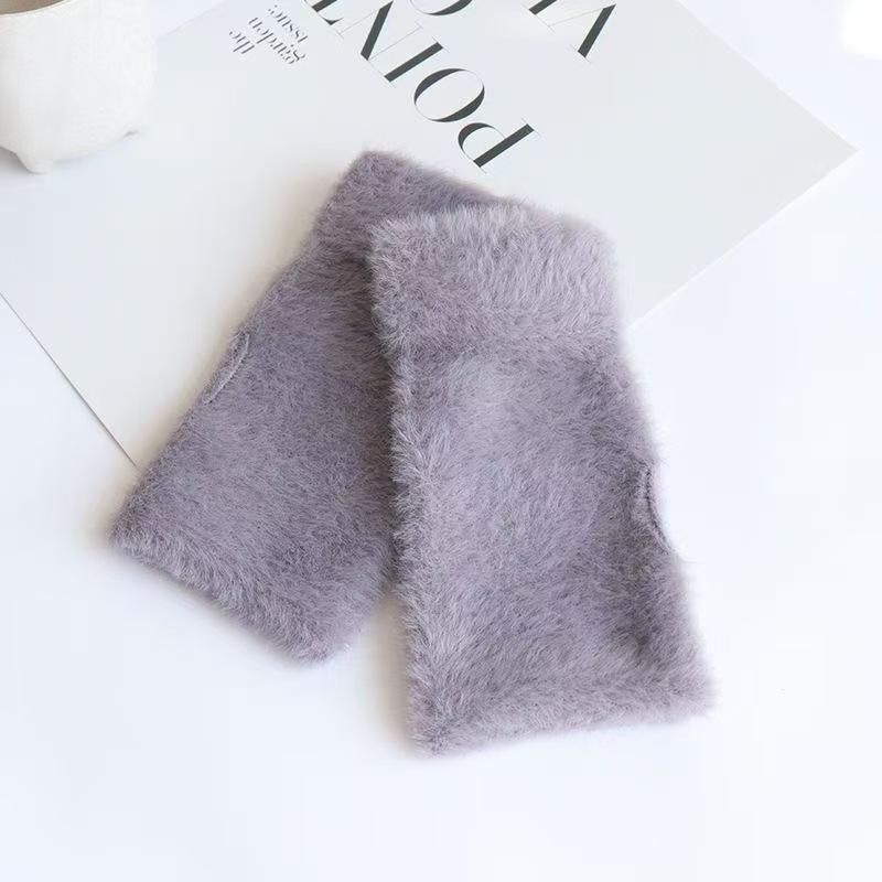 Plush Plush Half Finger Gloves for Women In Winter Furry Warm Wrist Guards with Fingerless Touch Screen Students Typing and Writing