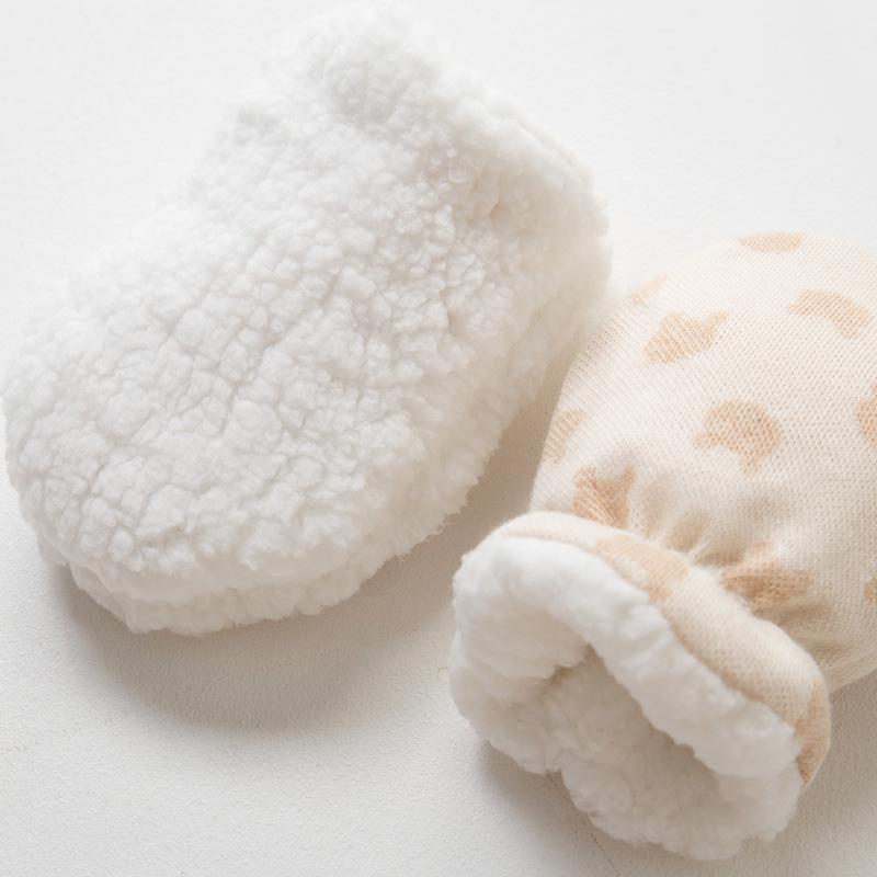Thickened Imitation Lamb Wool Anti-Scratch Baby Gloves for Autumn and Winter