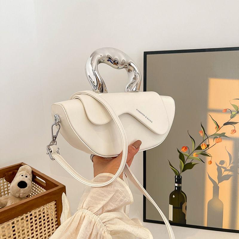 

2025 Trendy Women s Crossbody and Shoulder Bags - Stylish, Versatile, Commuter-Friendly for Summer білий