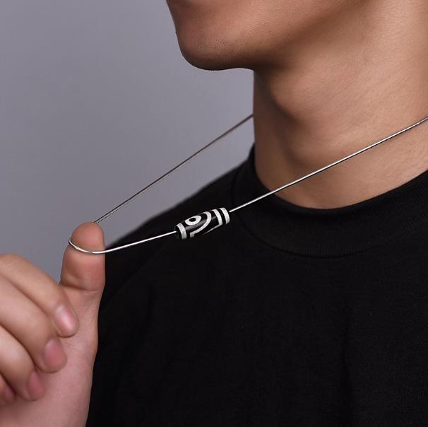 Dzi Beads 925 Sterling Silver Men's Clavicle Necklace, High-End Round Snake Bone Chain with Screw Through Design.