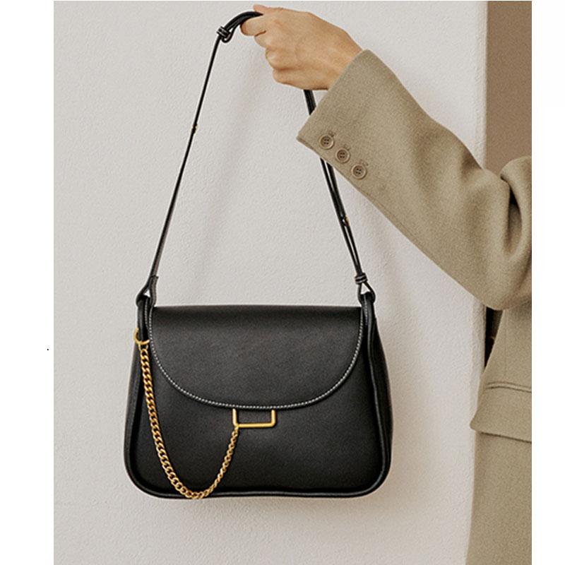 

Сумка женская мягкая нишевая дизайнерская сумка через плечо, модная сумка-мессенджер, портативная сумка в форме тофу (20cm<Max Length<30cm) чёрный