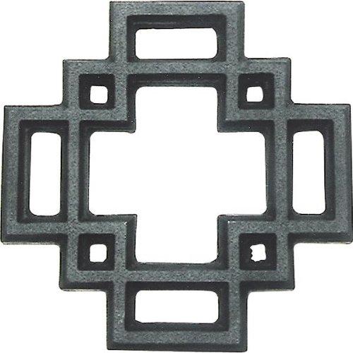 

Oigen Seiei-do Nambu Iron Bottle Holder, Chinese Flower Design, D235