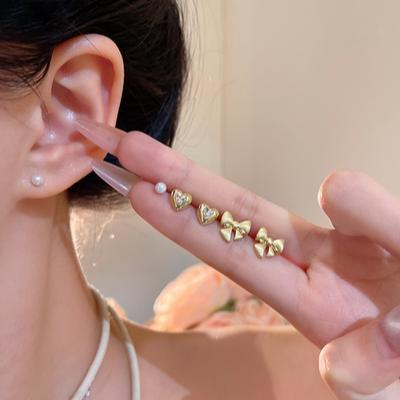 Bow Pearl Set, Stud Earrings for Women's Niche One-week Earrings, High-end Sleep, No Ear Removal