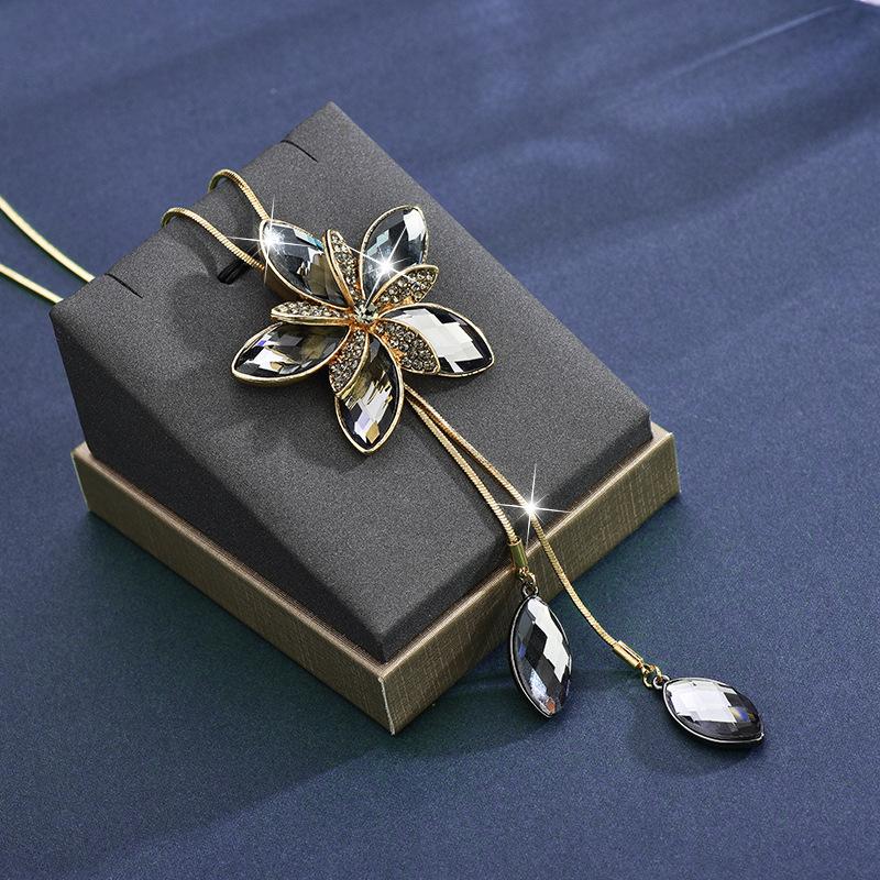 Crystal Flower Autumn and Winter High-end Temperament Long Autumn and Winter Tassel Pendant Necklace