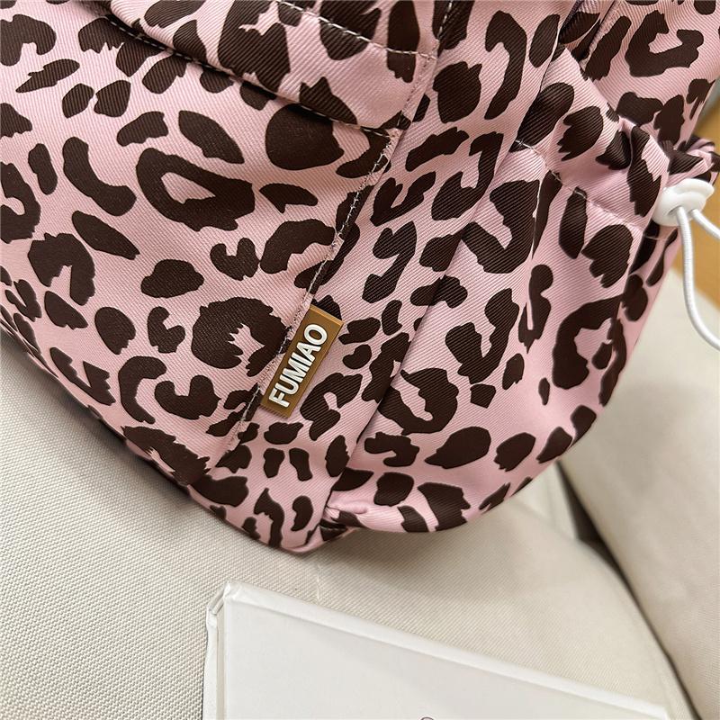 Leopard Print Schoolbag Women's Lightweight Backpack
