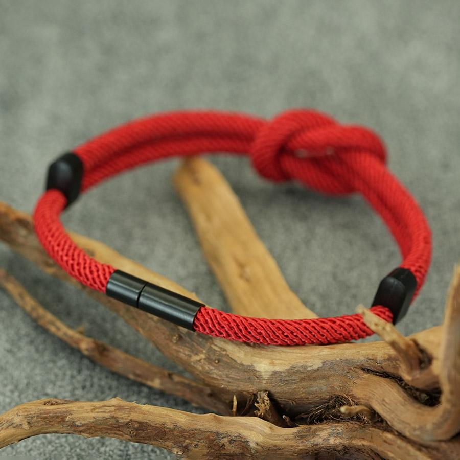 Neues doppelreihiges Liebesknoten-Paararmband Handgeflochtenes Nylonseil Verstellbares Freundschaftsarmband Handschmuck für Männer Frauen