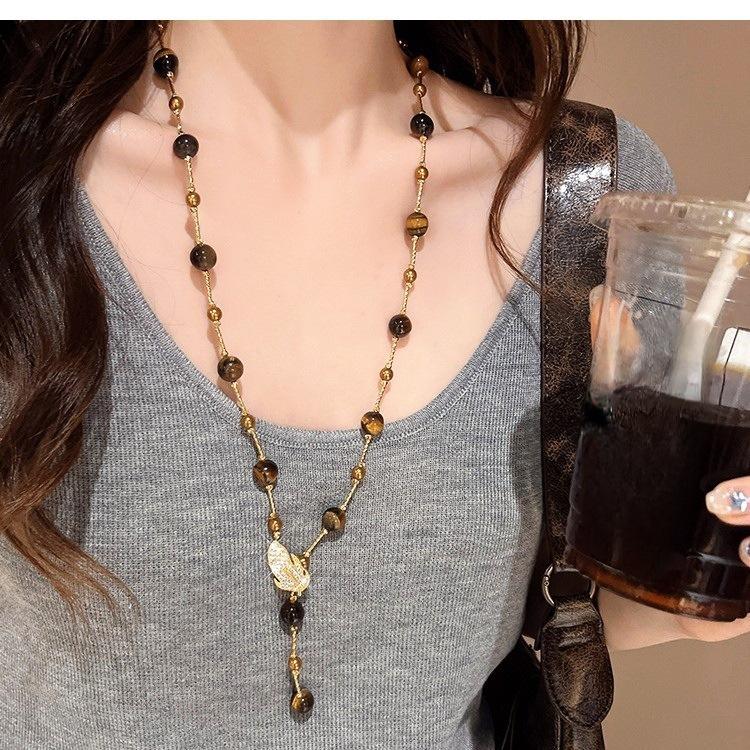New Retro Maillard Tiger Eye Stone Beaded Long Sweater Chain High-end Atmosphere Autumn and Winter Accessories Necklace