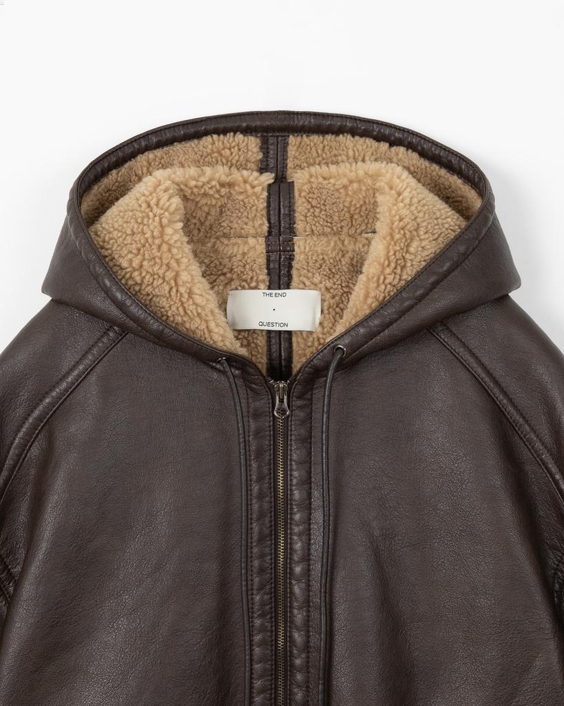 THEENDQUESTION Hooded Shearling Jumper / Brown