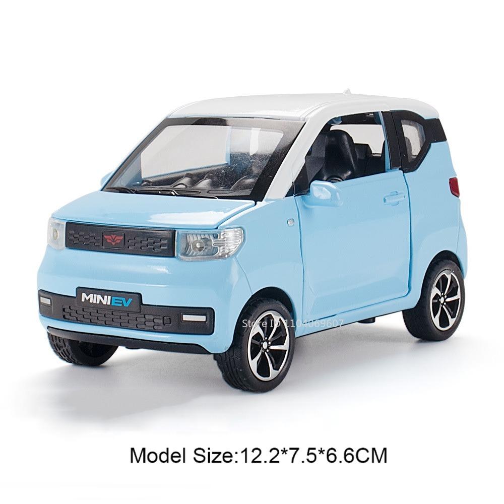 1:24 WuLing HongGuang Mini EV Car Toy Models with Motorboat Alloy Diecast Sound Light Doors Opened Pull Back for Children Gifts