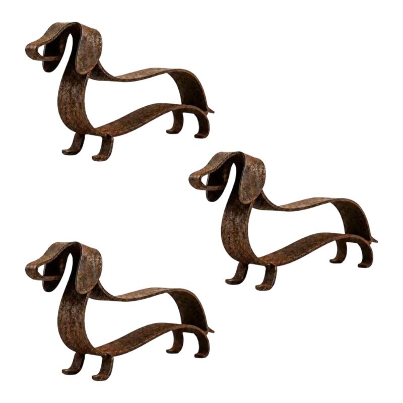 Open-Frame Wiener Dog Sculpture In Metal with a Mottled Aged-Look Finish for Indoor Cabinets, Shelves, and Desktops