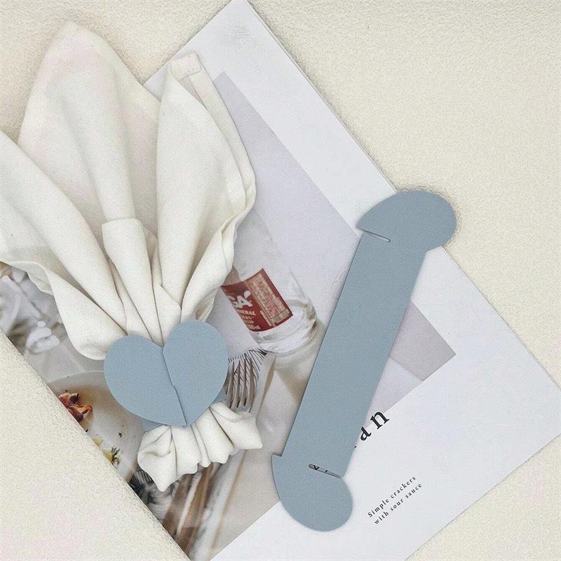 1pc Leather Heart napkins,European Style Plates,hotel Restaurant Tables,napkins,organization and Storage Rings,buckles