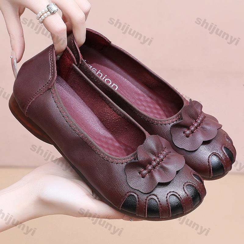 Fashion Women's Sandals 2025 Summer New Hollow Breathable Soft Sole Non Slip Casual Shoes Lightweight Comfortable Fashion Bow-knot Flats