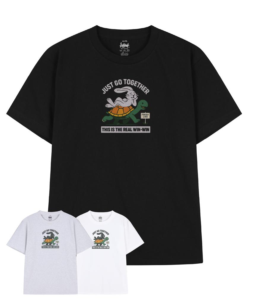 DRIFTOUT Just Go Together Bunny And Turtle Short Sleeve T-Shirt (3 Colors)