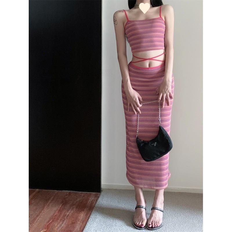 

Комплект из двух предметов: юбка и кофточка в полоску в стиле ретро для женщин - Летняя мода One Size