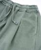 HOOVES Pigment-Dyed One-Pleat Sweatpants [Khaki]