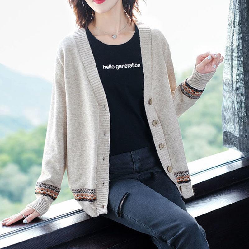 Spring and Autumn Women's Fashion Casual Thin Knitted Cardigan