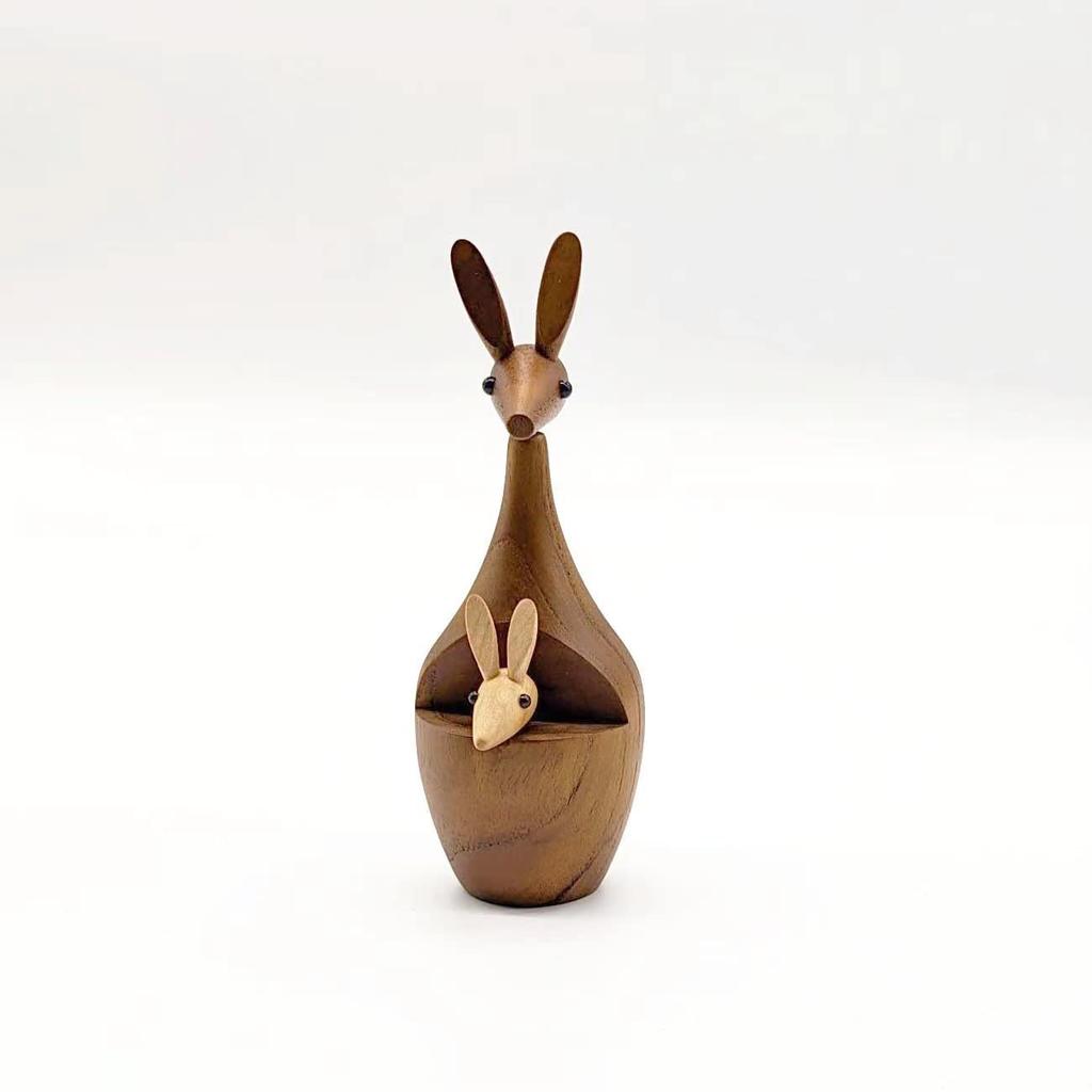 (hej!e) Royal Pet Kangaroo Wooden Figurine Ornament Nordic Decor Wood Animal Figure Kokeshi Doll Interior Doll Wall Decor