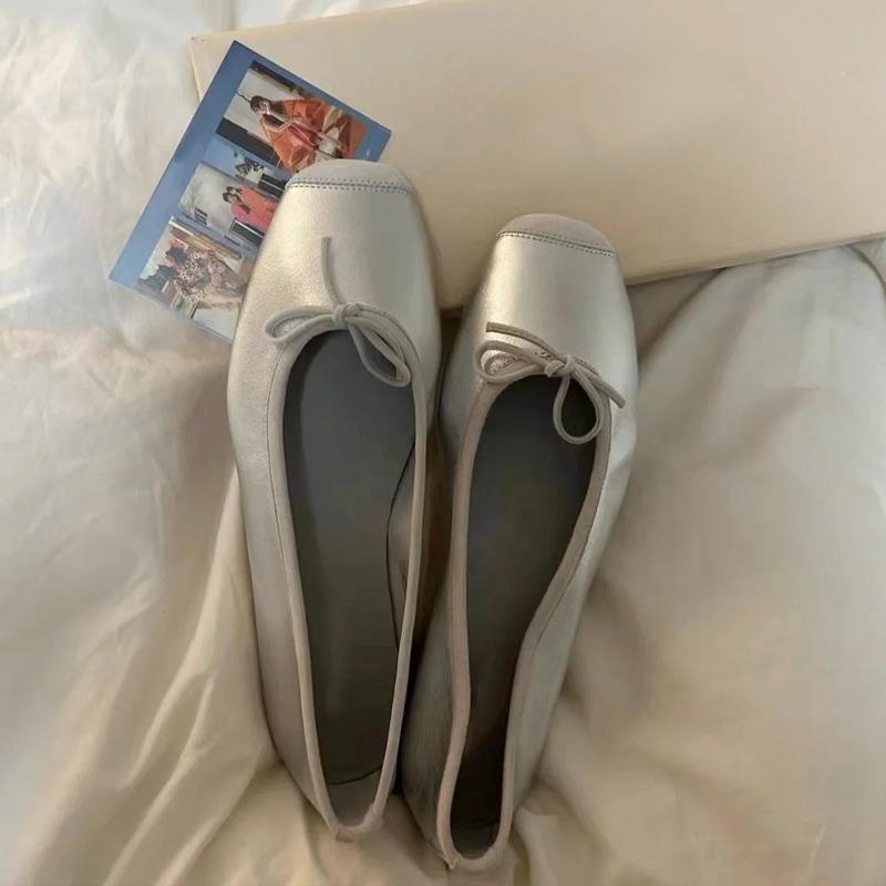 

Cowhide version~ soft-soled shallow-mouth bow showing feet white ballet shoes genuine leather Mary Jane single shoes women s flat shoes 35