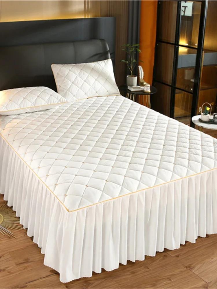 Luxusní tlustá růžová prošívaná přehoz na postel Queen Size Nordic Vysoce kvalitní přehoz s plisovaným okrajem na postel Vyšívací přehozy na postel