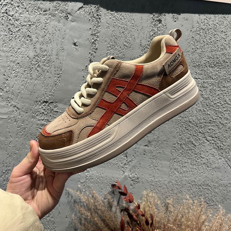 

Thick-soled retro German training shoes, little white shoes, women s spring and summer new casual Forrest Gump shoes, women s sports dad shoes 35 красный