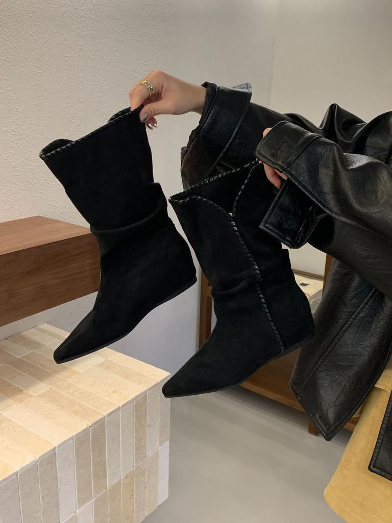 2025 new retro stacking boots inner height increase and thin thick heel short boots women's brown pointed mid tube western boots