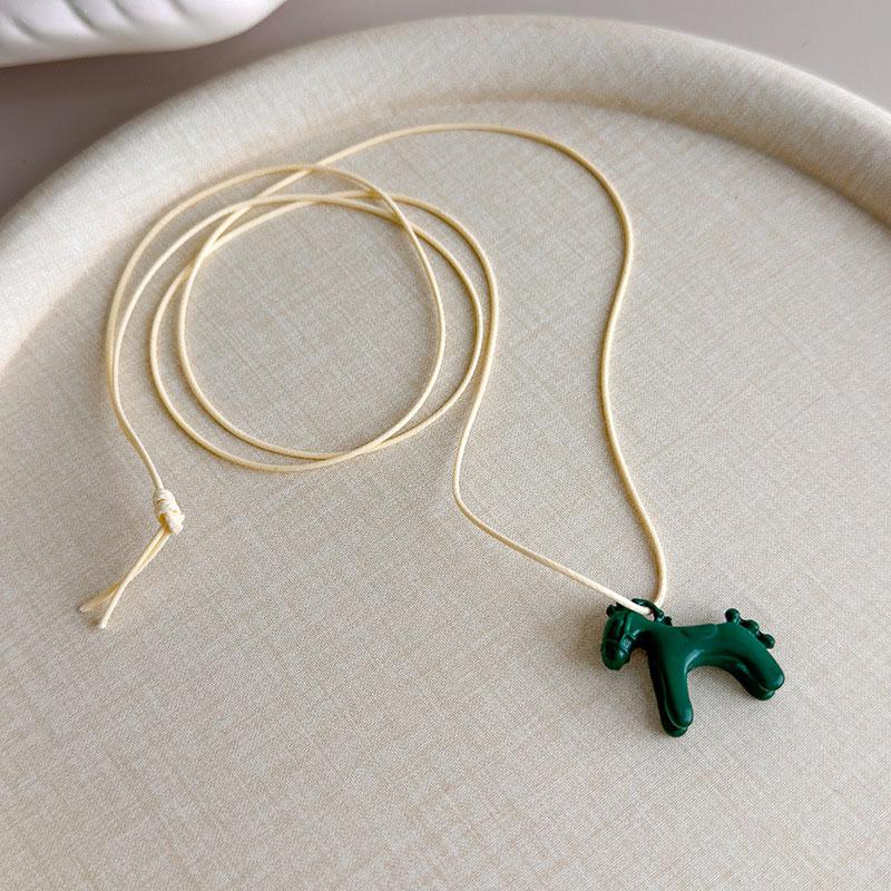 

New Trendy Colorful Horse Pendant Long Necklace for Women Adjustable Sweater Chain Jewelry Fashion Accessory Gifts