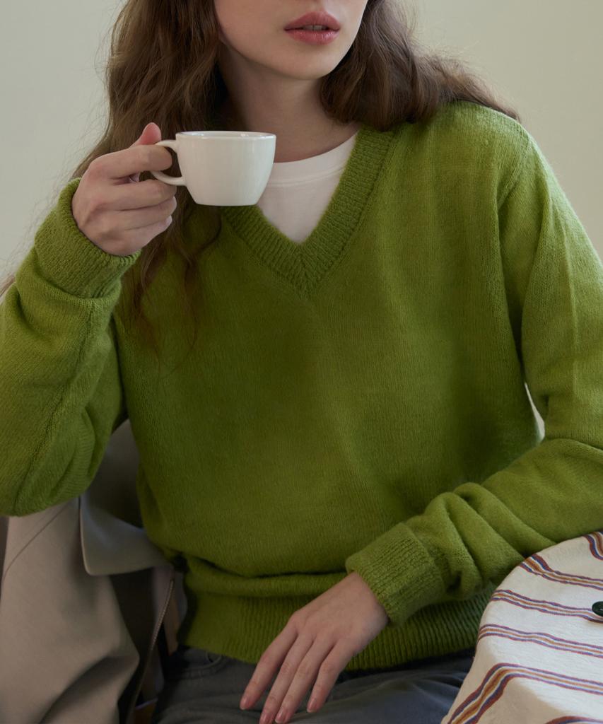 Deuloupisumeon Mohair V-Neck Sheer Knit [Green Glow]