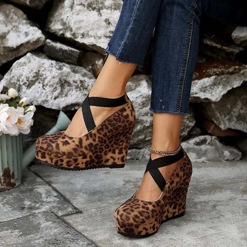 Fashion Ladies Shoes 2025 Fashion Shallow Women's High Heels New Leopard Print Casual Round Toe Best Seller Comfortable Platform Heels