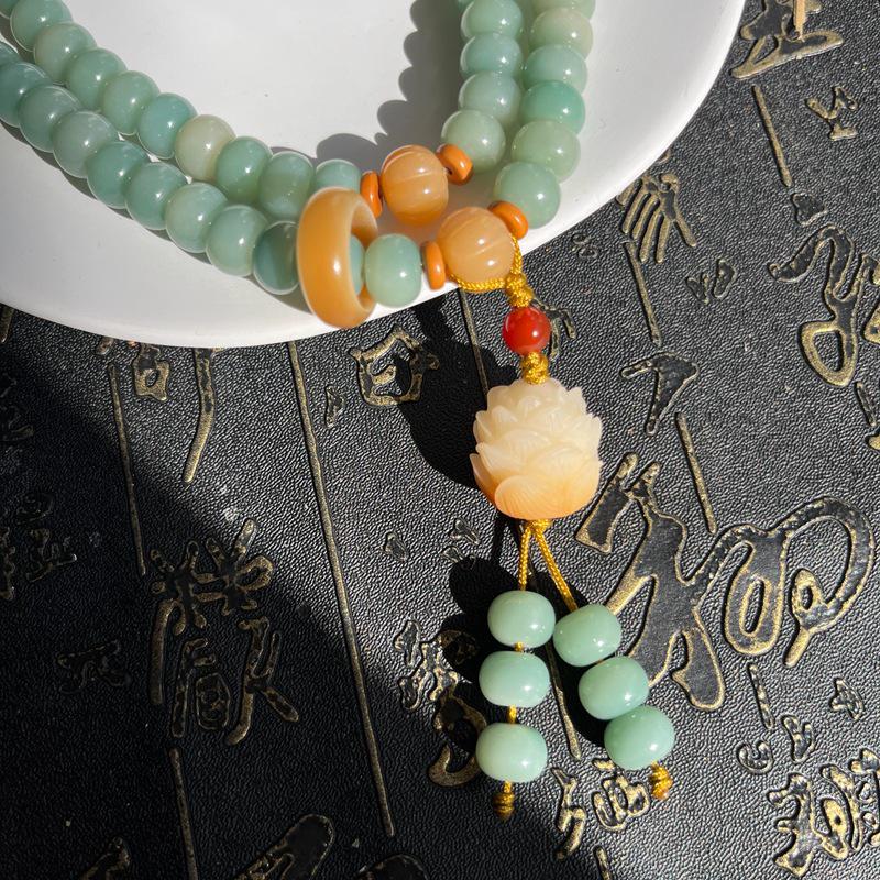 Elegantes mehrsträngiges Lotus-Perlenarmband für Damen: Antiker chinesischer Stil, Cool und Schick