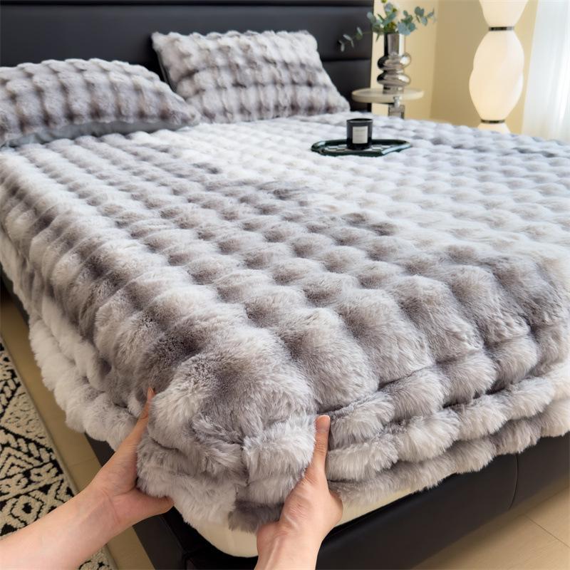 Plush Fleece-Lined Rabbit Fur Fitted Sheet Set - Double Bed, Winter Warmth, 3-Piece Mattress Protector