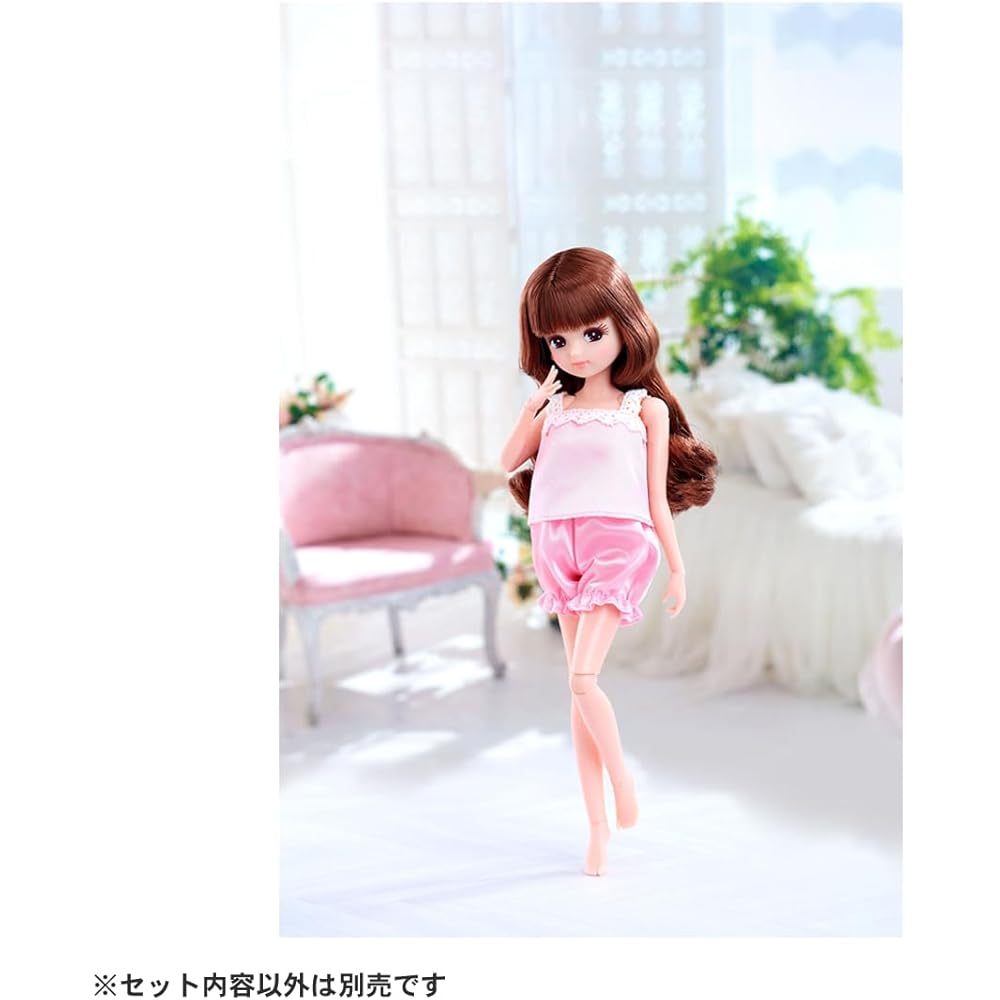 Takara Tomy Licca-chan Doll Photogenic Licca Nerine 20cm Fashion Toy