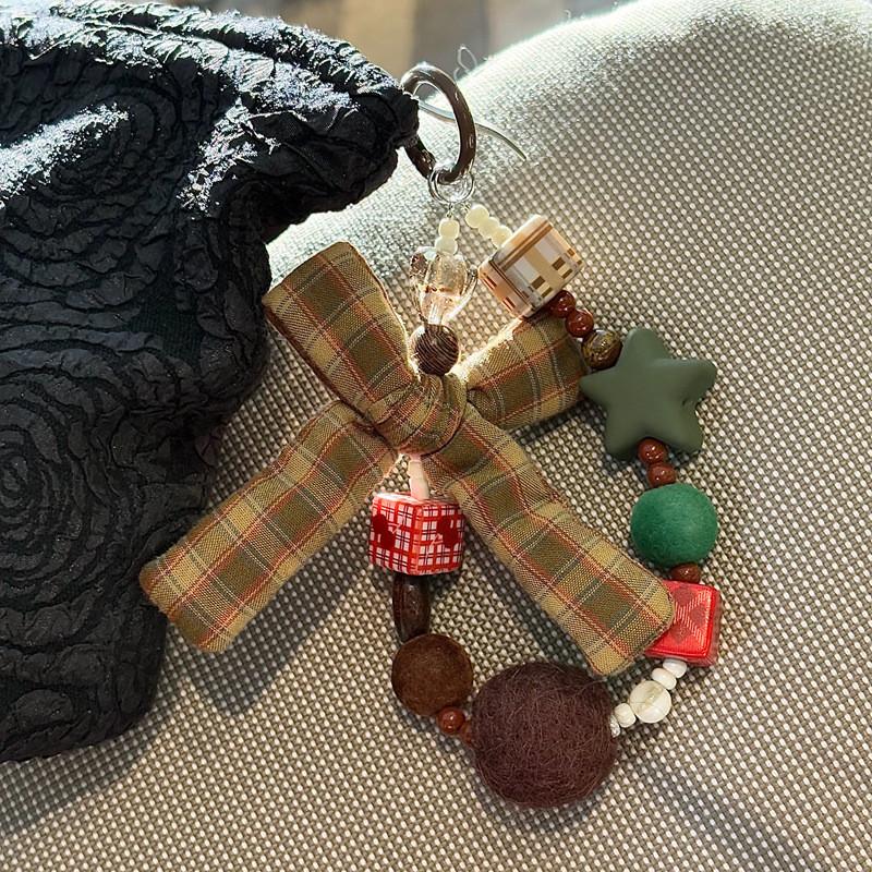 Pvc Butterfly Necklace Phone Strap With Beaded Decor For Women And Men