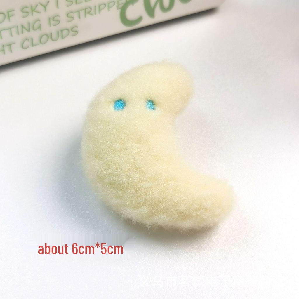 Cute Plush Star & Moon Keychain: Soft Blush Star Brooch & Adorable Hair or Clothing Accessory