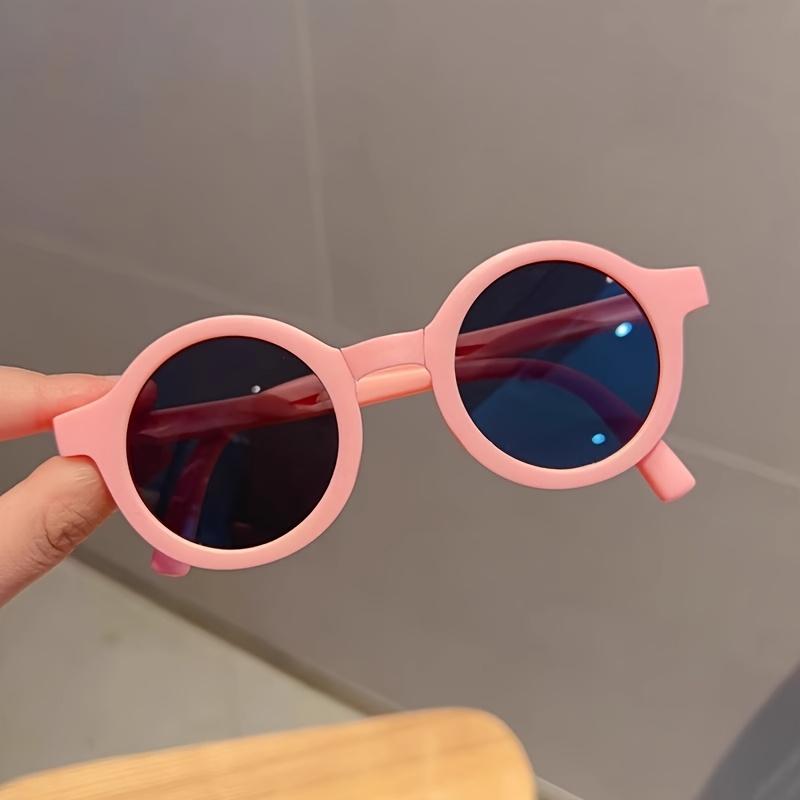 A Pair of Foldable Fashionable Round Dress Glasses Light And Portable Suitable for Men And Women Cute Trendy Suitable
