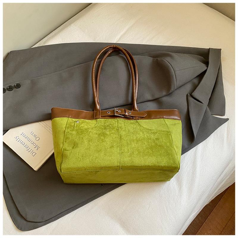 

Large-capacity commuter tote bag autumn new fashionable retro shoulder bag value splicing armpit bag